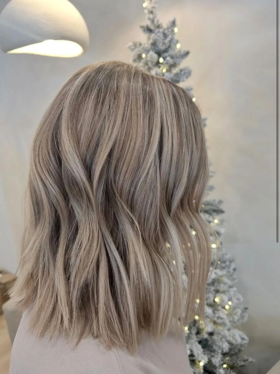 Soft lived-in blonde bob, by Lacie