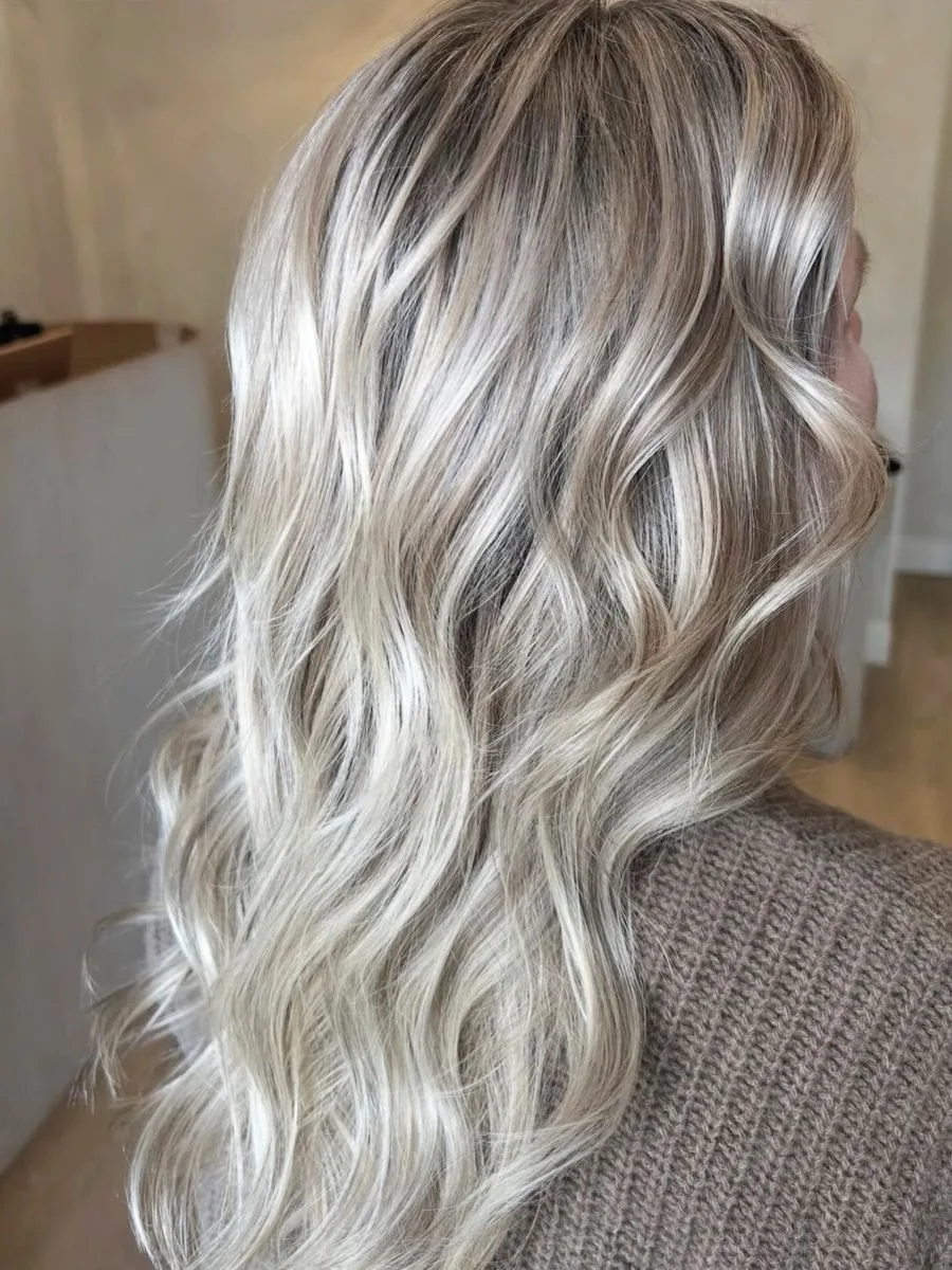 Icy platinum blonde with soft waves